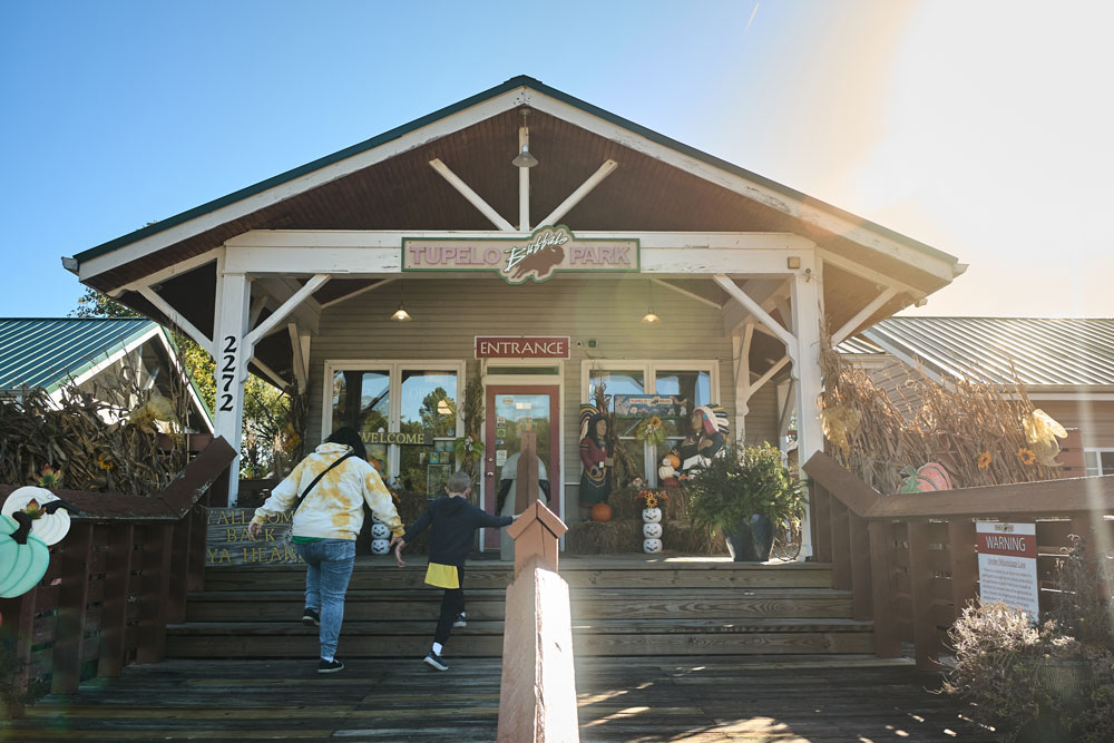 Tupelo Buffalo Park & Zoo