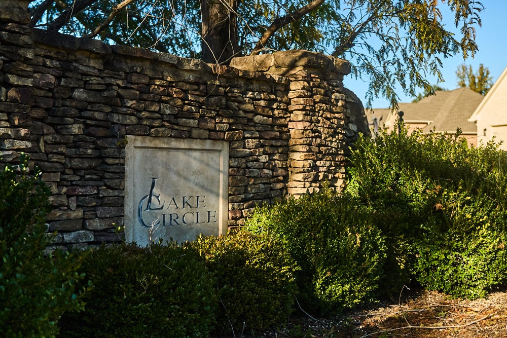 Lake Circle